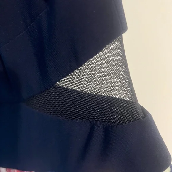 Xscape Navy and Floral Dress Size 8 - Picture 4 of 8